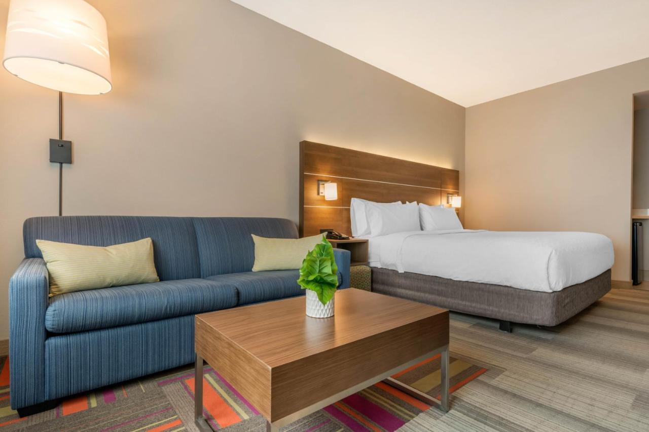 Express & - By Ihg Hotel Moundsville
